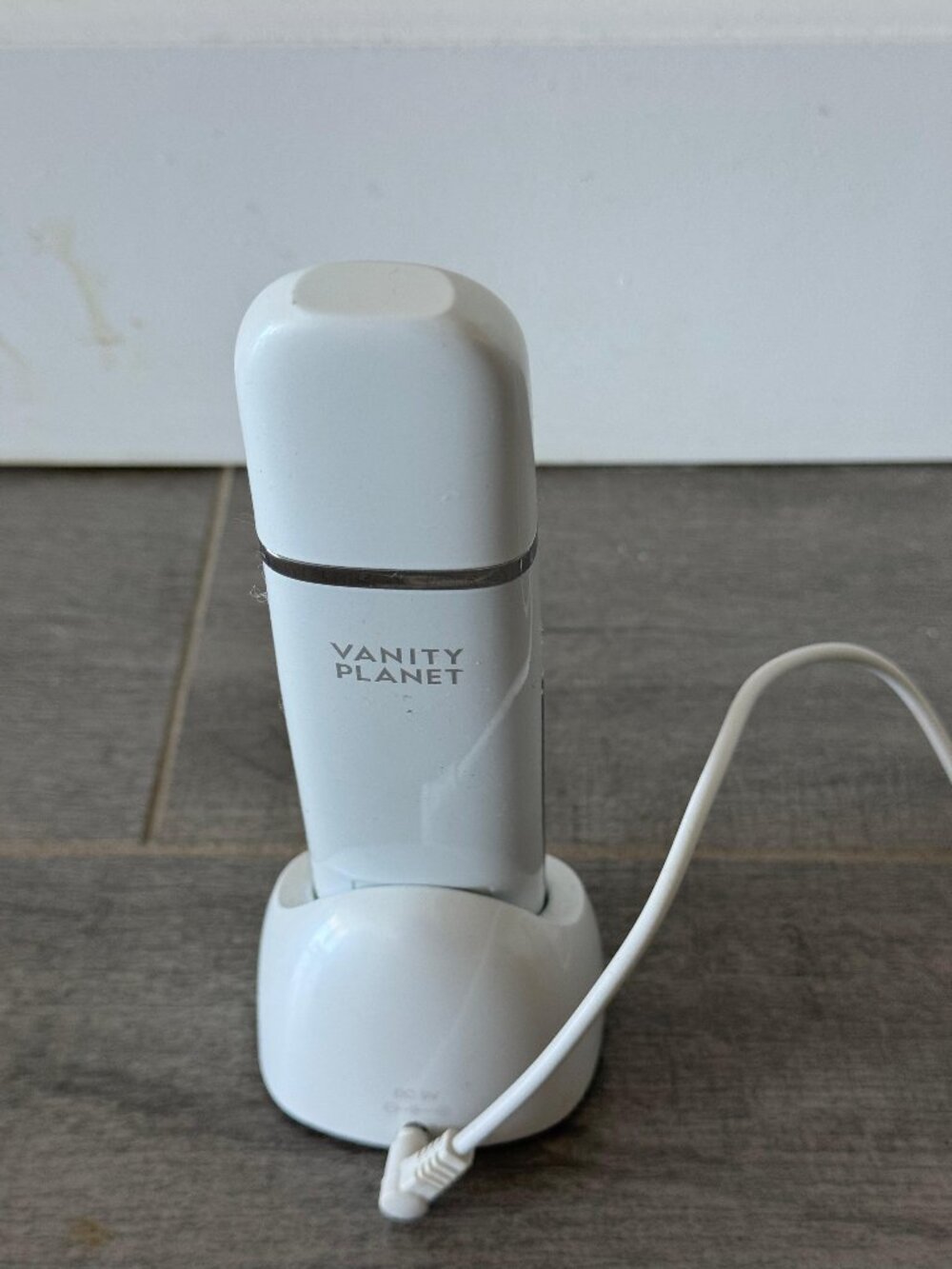 Vanity Planet Facial Exfoliating & Lifting Wand – Rechargeable Skincare Tool